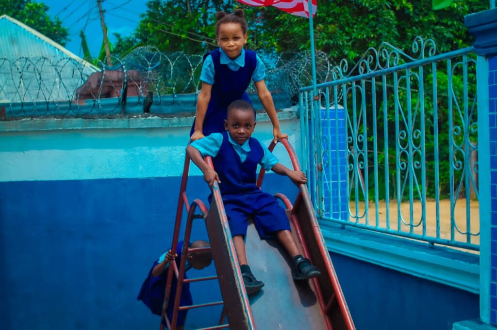 Gill G0oshen Students